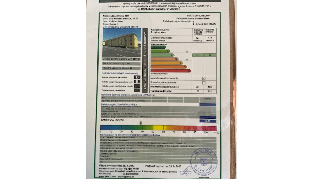 REZERVOVANÉ Na predaj 2i byt 61,52m2 + 2x pivnica, tehla, Národná trieda 28